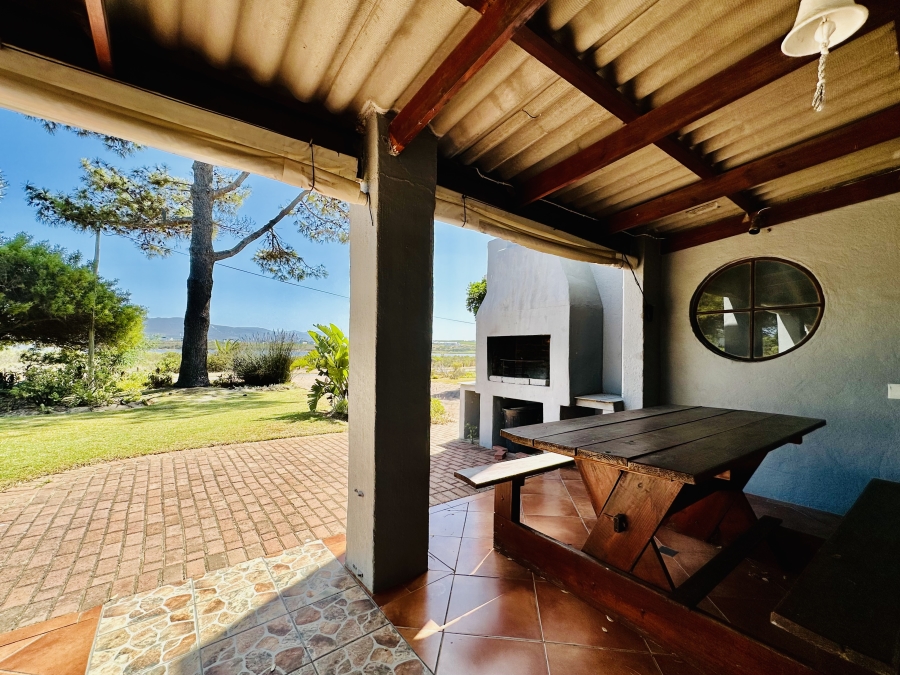 4 Bedroom Property for Sale in Fisherhaven Western Cape
